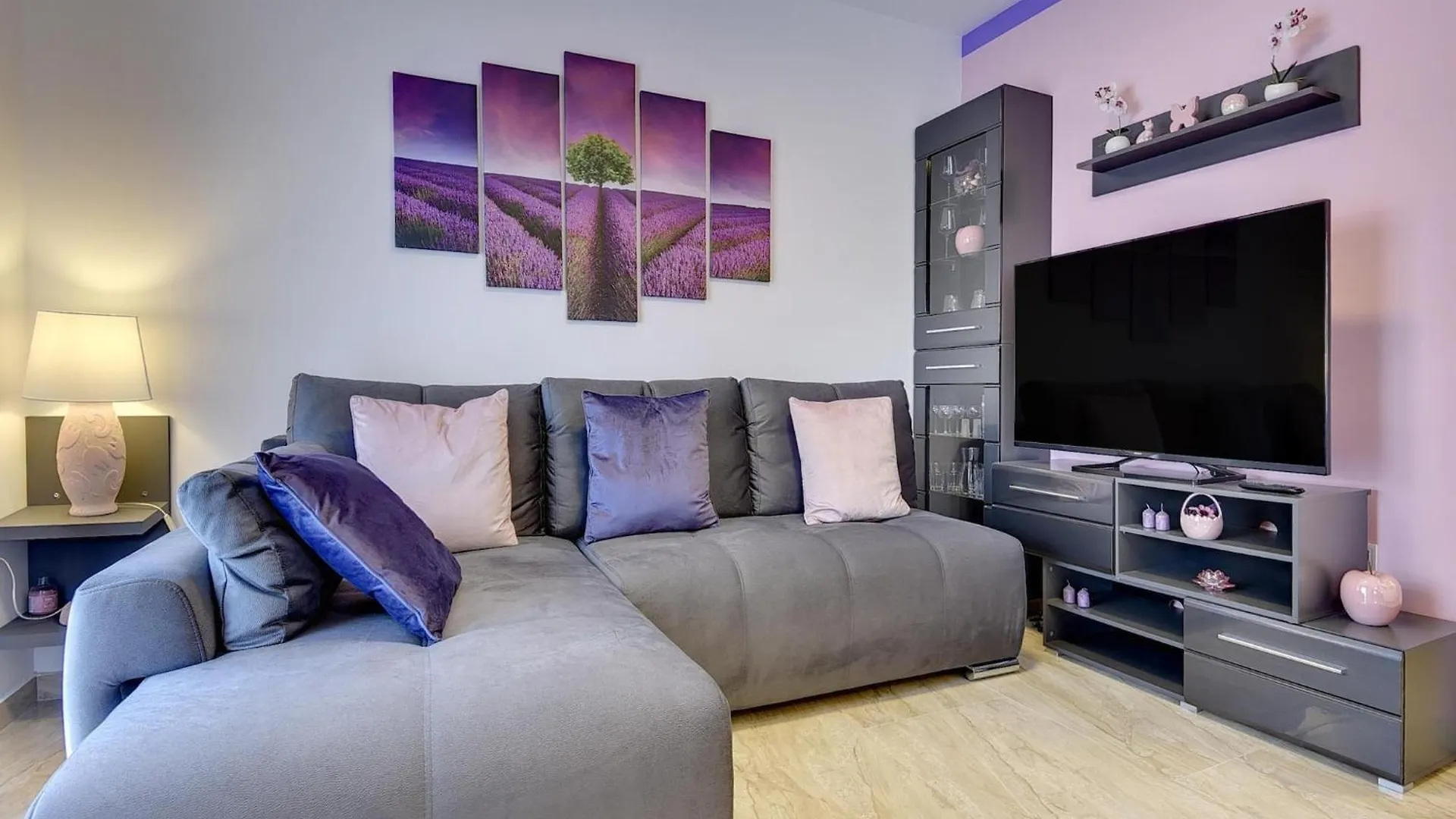 Modern Apartment With Terrace Medulin 0*,  Croatia