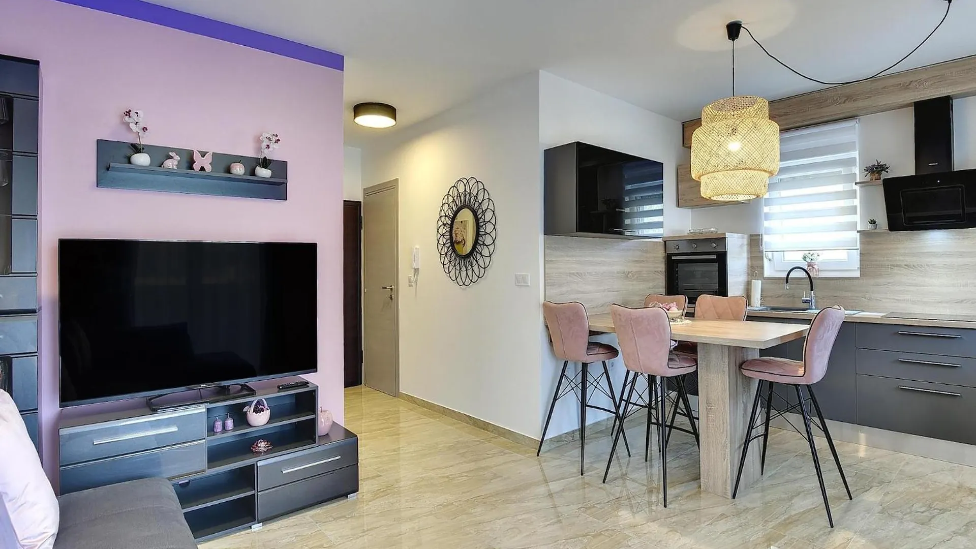 Modern Apartment With Terrace Medulin