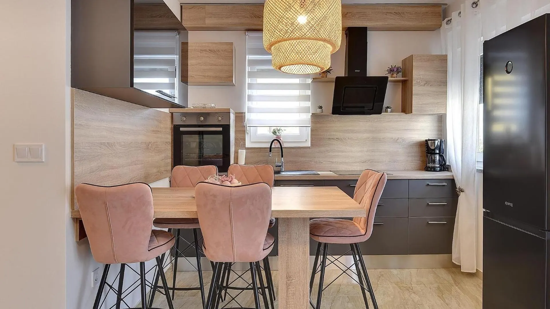 Modern Apartment With Terrace Medulin